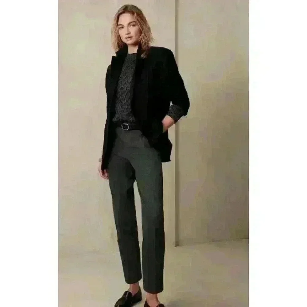 NWT Banana Republic Women's Pull-On Tapered Pants, Gray 8P, Pockets